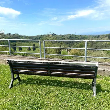 Bed & Breakfast L'angolino Intero Usigliano