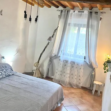 L'angolino Intero Bed & Breakfast *